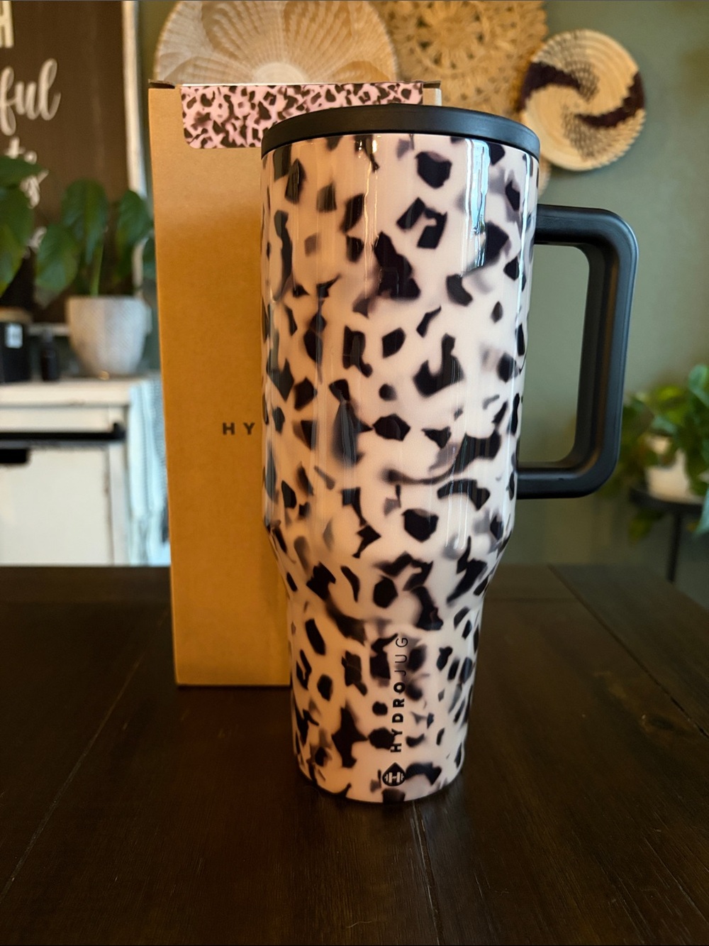 Hydrojug TRAVELER 32OZ in BLONDE TORTOISE! New! Limited Edition!